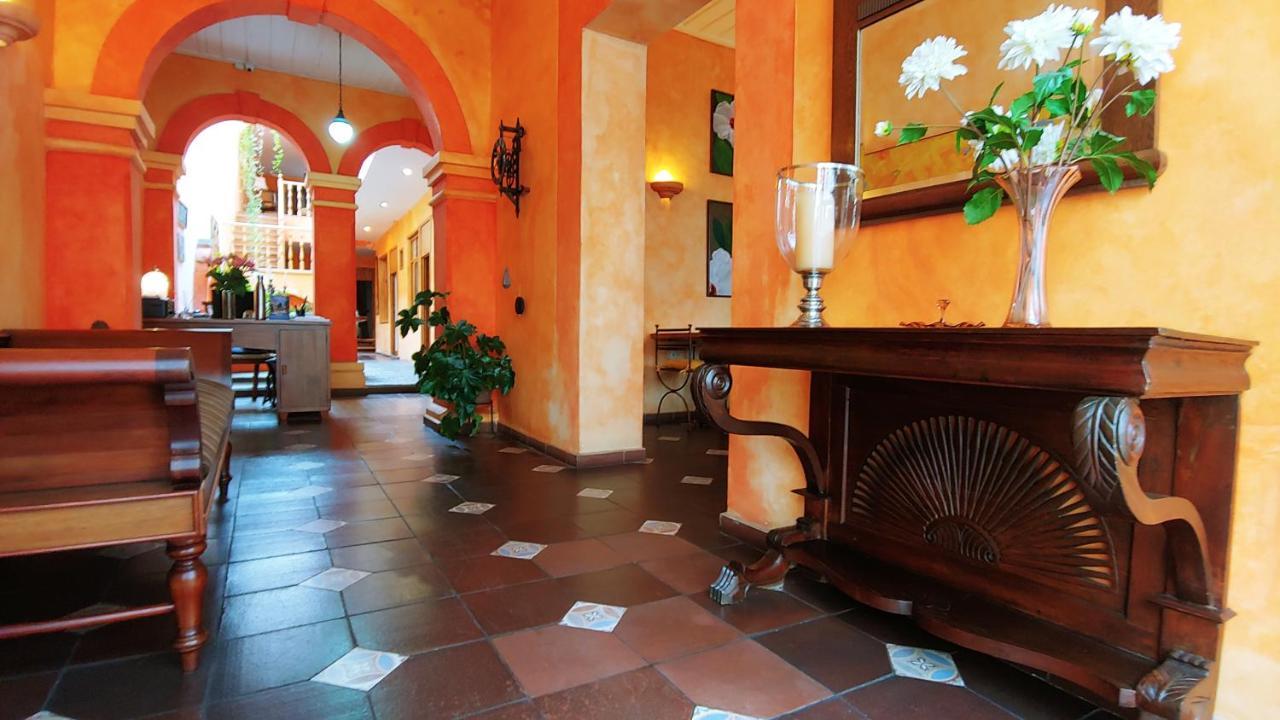 Hotel Boutique Casa Montalvo Cuenca Exteriör bild