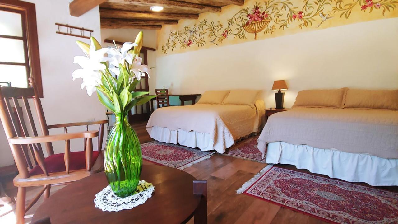 Hotel Boutique Casa Montalvo Cuenca Exteriör bild