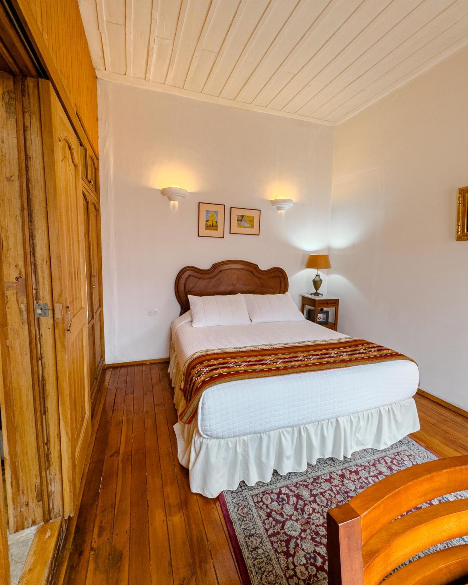 Hotel Boutique Casa Montalvo Cuenca Exteriör bild