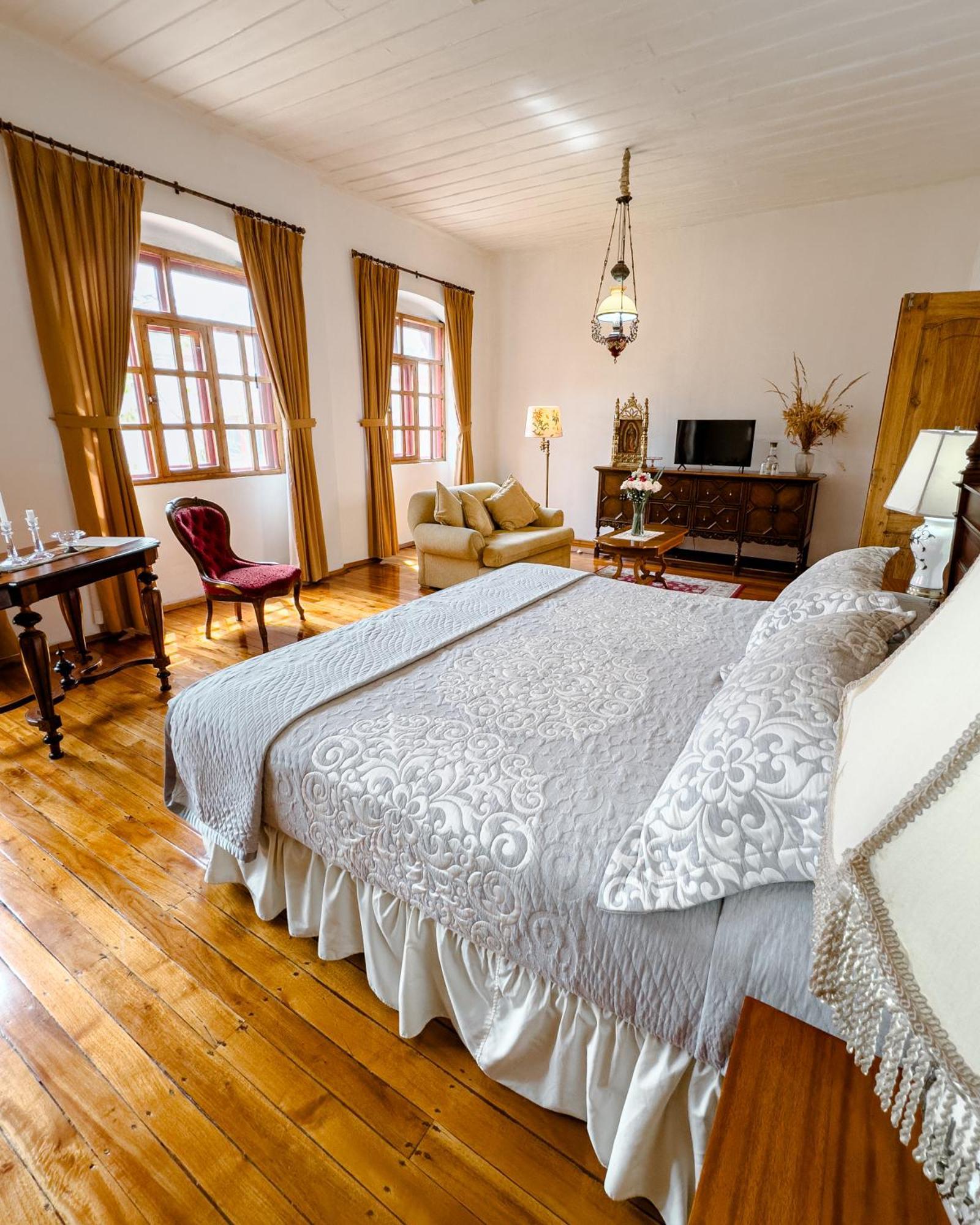 Hotel Boutique Casa Montalvo Cuenca Exteriör bild